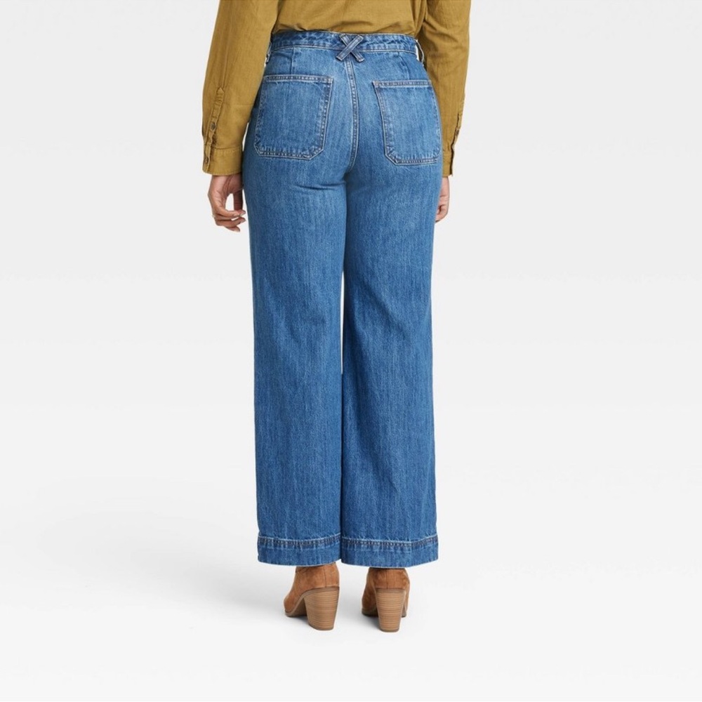 Women's High-Rise Wide Leg Jeans - Universal Thread Medium Wash - Picture 5 of 8